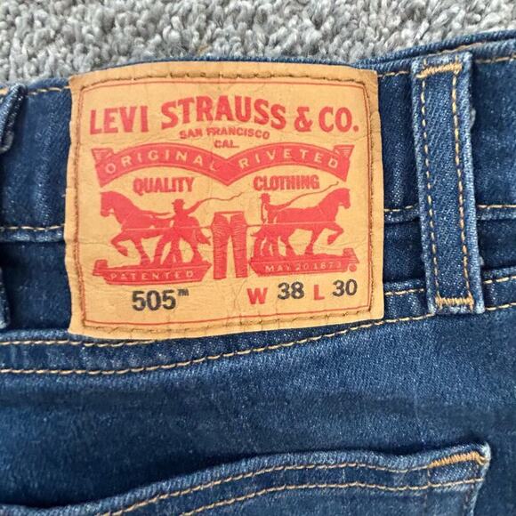 Levi's 505 Size 38 / 30 Zipper FLY - Picture 1 of 12